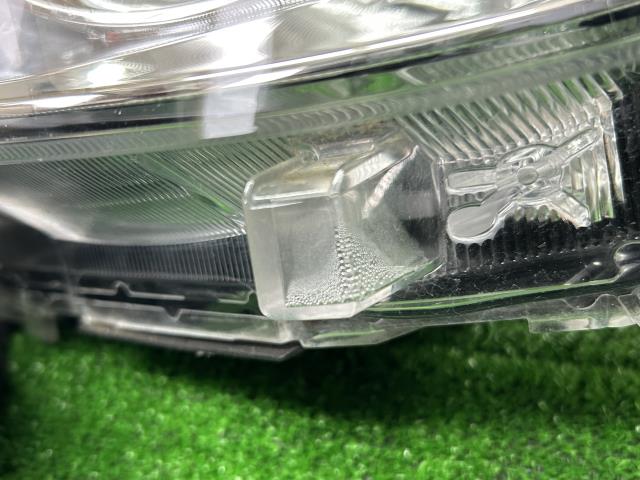 【中古】ムーヴキャンバス 5BA-LA800S 左ヘッドランプ 左ヘッドランプ
