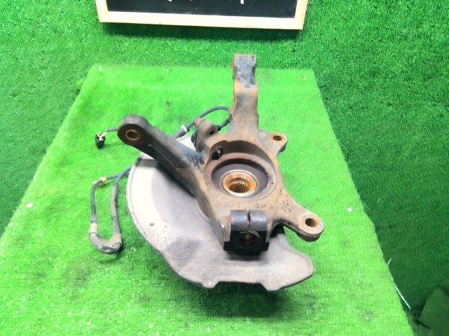 スイフト 左ＦナックルハブＡＳＳＹ DBA-ZD11S 45151-63J50