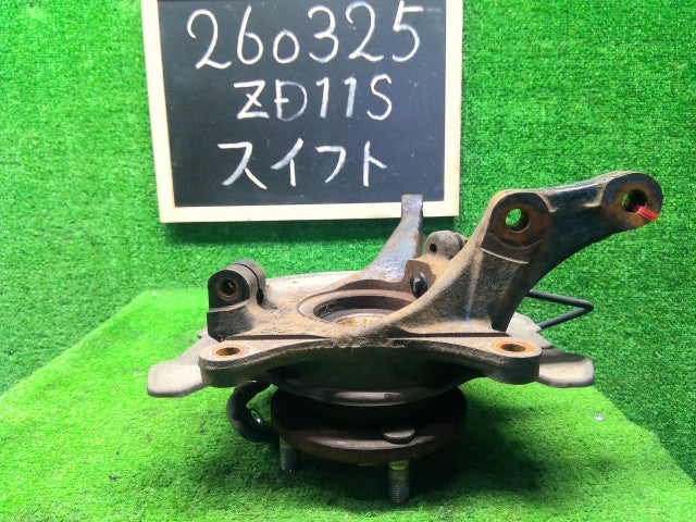 スイフト 左ＦナックルハブＡＳＳＹ DBA-ZD11S 45151-63J50
