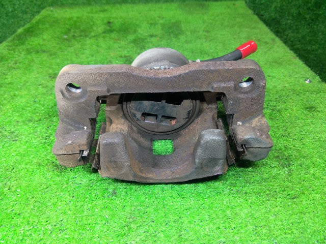 【中古】アルト DBA-HA25S 右フロントキャリパー 55101-64LA0-999