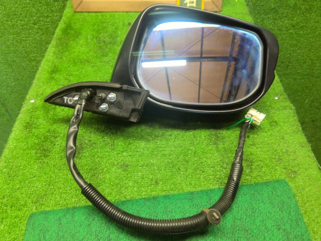 フィット 右サイドミラー DBA-GE6 76208-TF0-J21