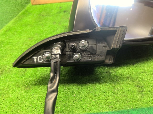 フィット 右サイドミラー DBA-GE6 76208-TF0-J21