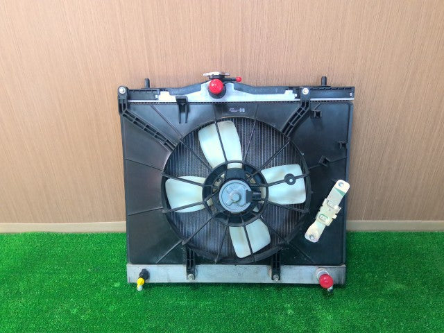 【中古】ラッシュ ABA-J210E ラジエータ 16400-B1340