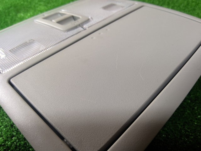【中古】ラッシュ ABA-J210E ルームランプ 81260-B4010-B0
