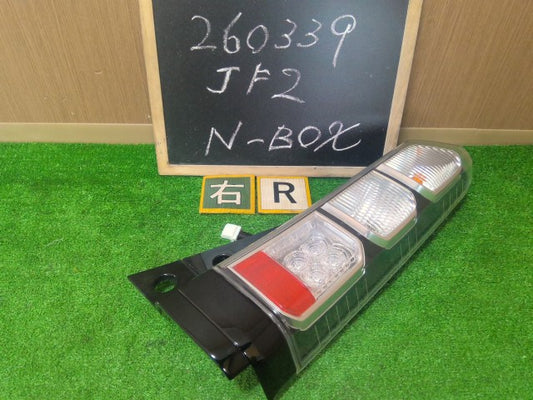 【中古】Ｎ－ＢＯＸ DBA-JF2 右 テールランプ