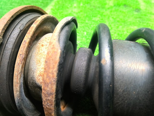 ミニキャブ 左Ｆストラット GD-U62T MR353676