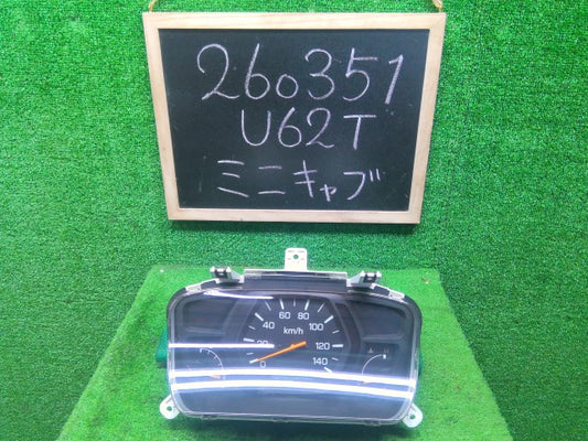 ミニキャブ スピードメーター GD-U62T MR471104