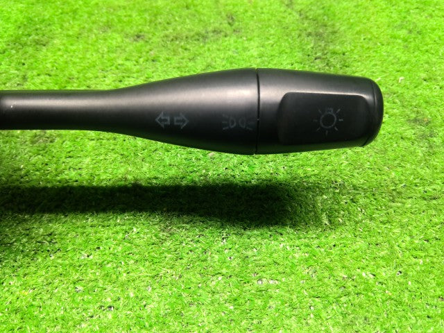 ミニキャブ ディマースイッチ GD-U62T MR362437