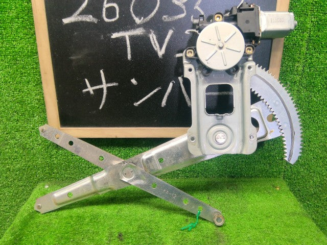 【中古】サンバー GD-TV2 右フロントドアレギュレータ・モーター 61222TC000