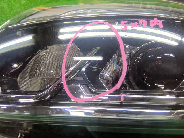 【中古】デイズルークス DBA-B21A 左ヘッドランプＡＳＳＹ 26060-6A03K