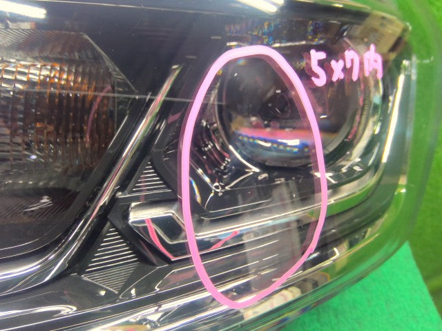 【中古】デイズルークス DBA-B21A 左ヘッドランプＡＳＳＹ 26060-6A03K
