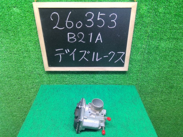 【中古】デイズルークス DBA-B21A スロットルボディ 16118-6A00G