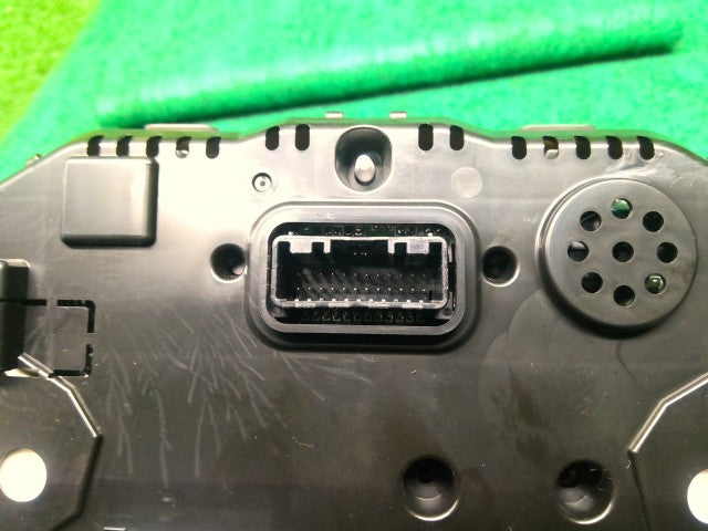 【中古】デイズルークス DBA-B21A スピードメーター 24810-6A06フロント