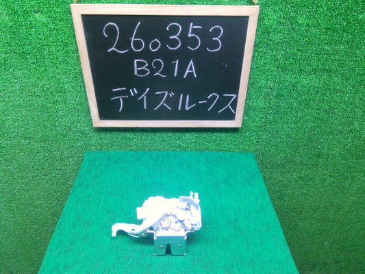 【中古】デイズルークス DBA-B21A トランク・バックドアロックソレノイド 90502-6A00E