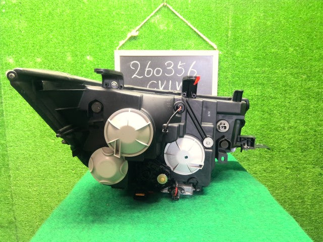 【中古】デリカＤ5 LDA-CV1W 左ヘッドランプＡＳＳＹ 8301C535