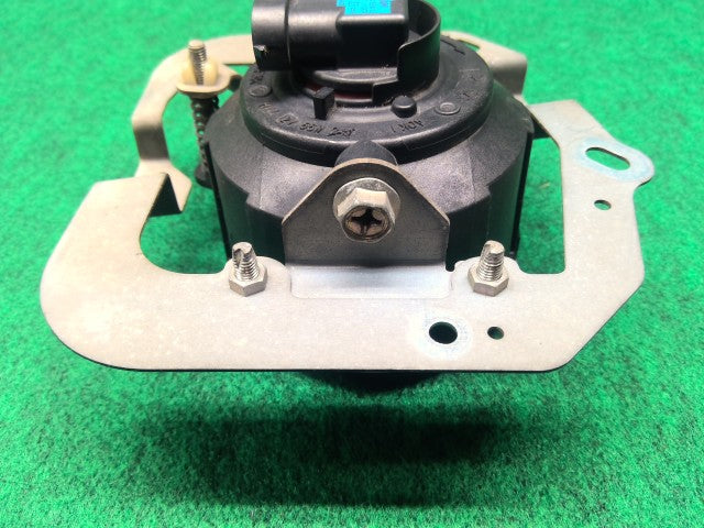 【中古】デリカＤ5 LDA-CV1W 左フォグランプ 8321A486
