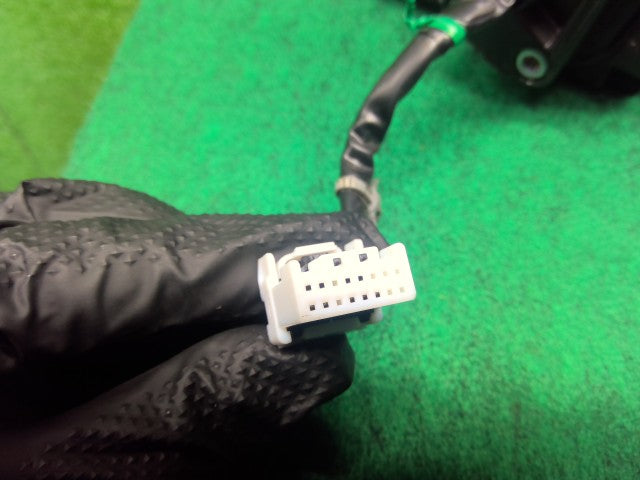 【中古】デリカＤ5 LDA-CV1W 右サイドミラー 7632C778