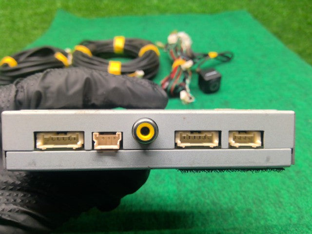 【中古】アルパイン バックカメラ デリカＤ5 LDA-CV1W取り外し