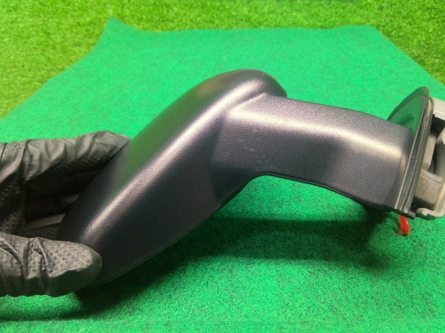 【中古】デリカＤ5 LDA-CV1W 左フェンダー用 アンダーミラー