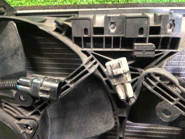 【中古】デリカＤ5 LDA-CV1W ラジエータ 1350A294