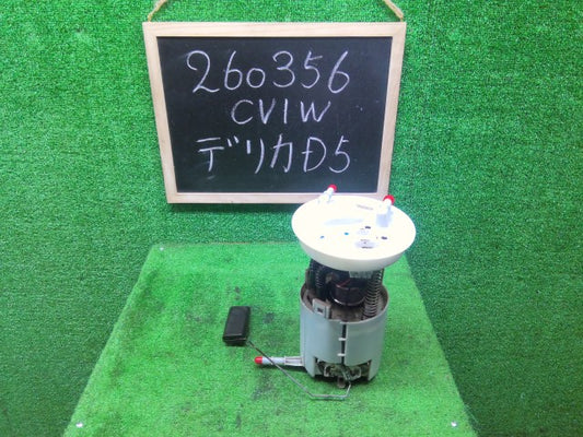 【中古】デリカＤ5 LDA-CV1W フューエルポンプ 1760A486