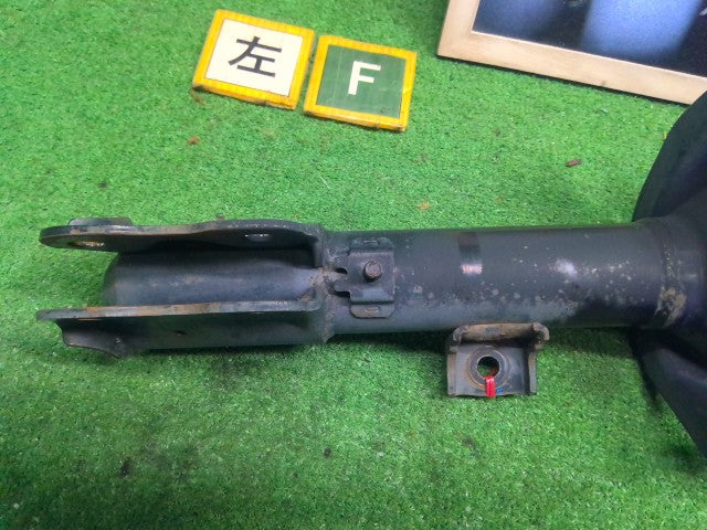 【中古】デリカＤ5 LDA-CV1W 左フロントストラット 4060A503