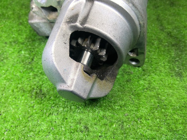 【中古】デリカＤ5 LDA-CV1W セルモーター 1810A230