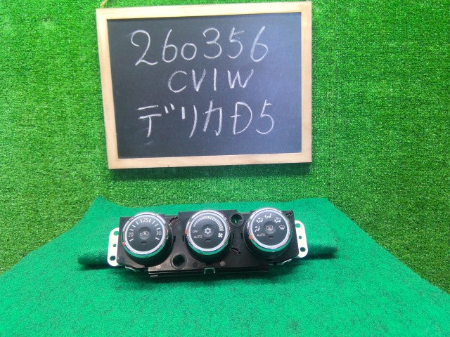 【中古】デリカＤ5 LDA-CV1W ＡＣ エアコン