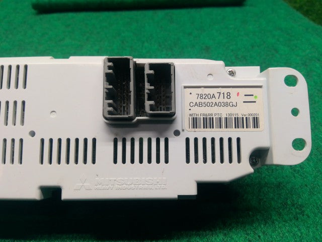 【中古】デリカＤ5 LDA-CV1W ＡＣ エアコン