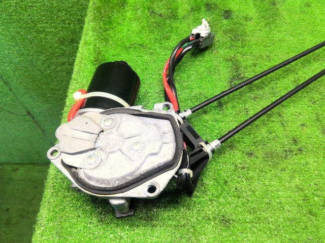 【中古】デリカＤ5 LDA-CV1W 左パワースライドドアモーター 5780A009
