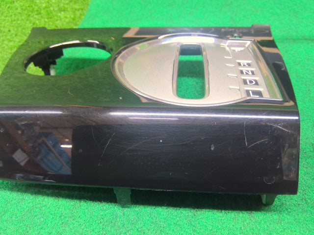 【中古】デリカＤ5 LDA-CV1W オーディオパネル 8002A645HA
