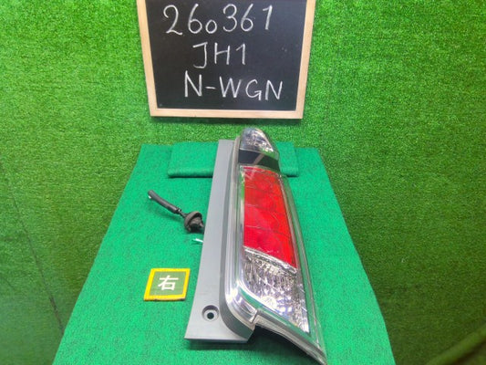 【中古】Ｎ－ＷＧＮ DBA-JH1 右テールランプ 33500-T6G-902