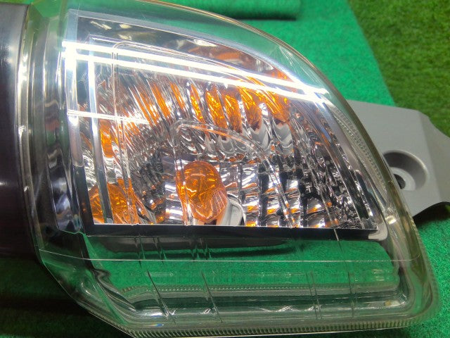 【中古】Ｎ－ＷＧＮ DBA-JH1 右テールランプ 33500-T6G-902