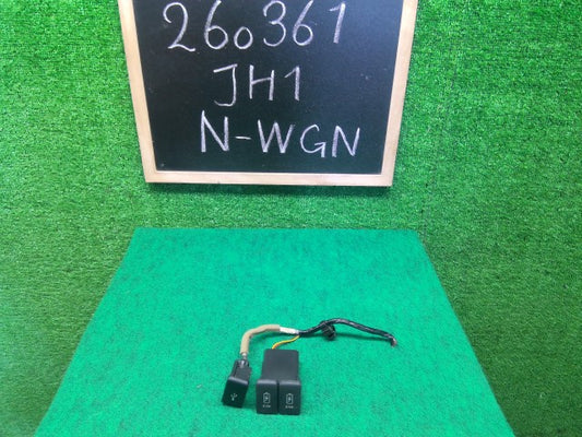 【中古】Ｎ－ＷＧＮ DBA-JH1 ＵＳＢポート