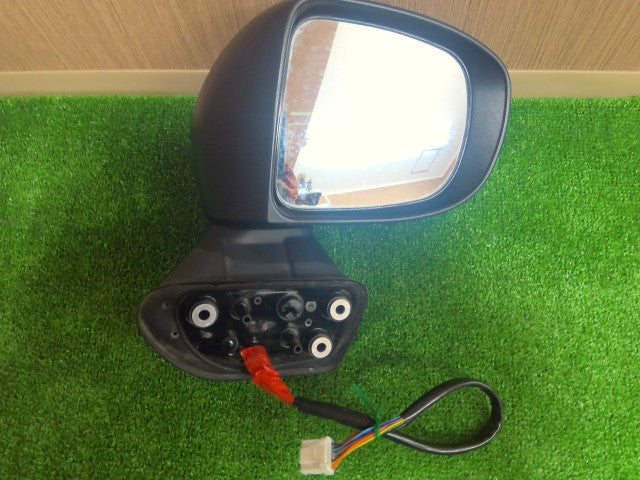 【中古】ルーミー 5BA-M900A 右サイドミラー 右ドアミラー