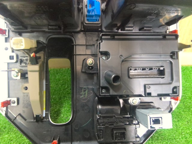 【中古】ルーミー 5BA-M900A ＡＣ エアコン