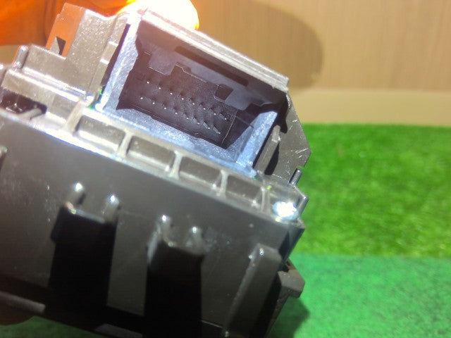 【中古】ルーミー 5BA-M900A ライトスイッチ ディマー