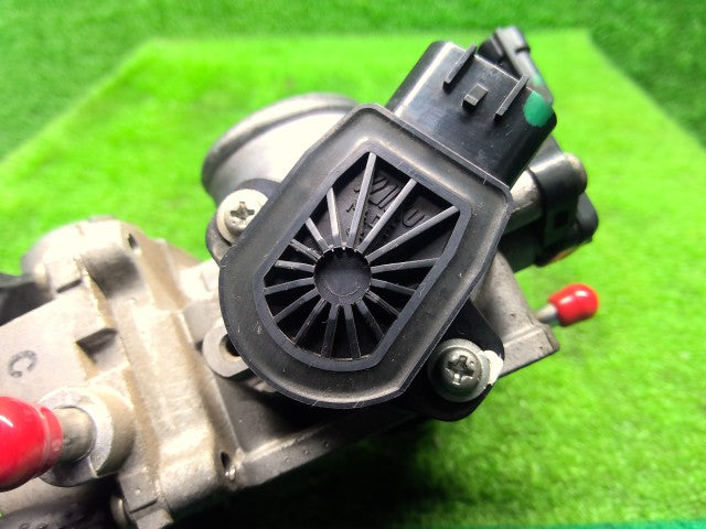 【中古】ラパン CBA-HE21S スロットルボディ 13400-83H02