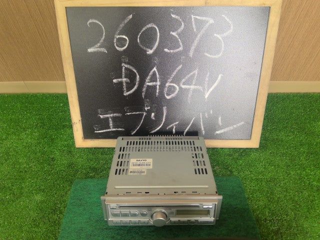 【中古】エブリィ EBD-DA64V スズキ純正 オーディオ