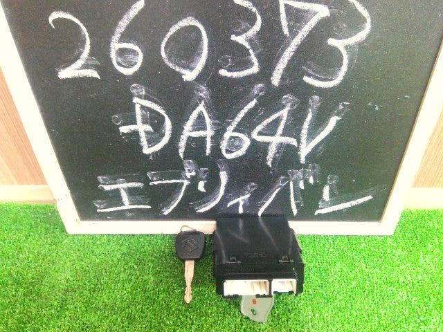 【中古】エブリィ EBD-DA64V キーレスリモコン スマートキー