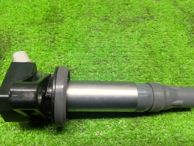 ムーヴ イグニッションコイル DBA-LA100S 19500-B2050-