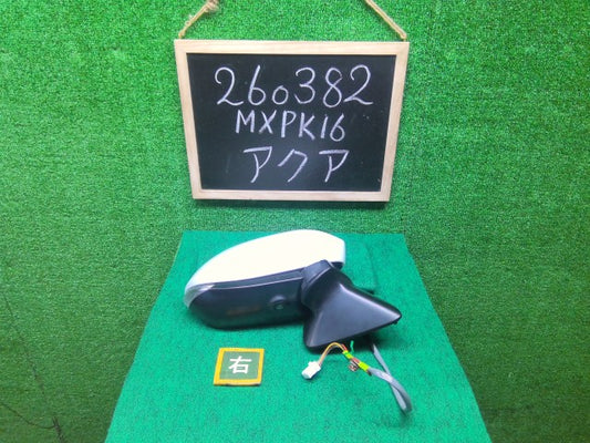 アクア 右サイドミラー 6AA-MXPK16 87910-52G21