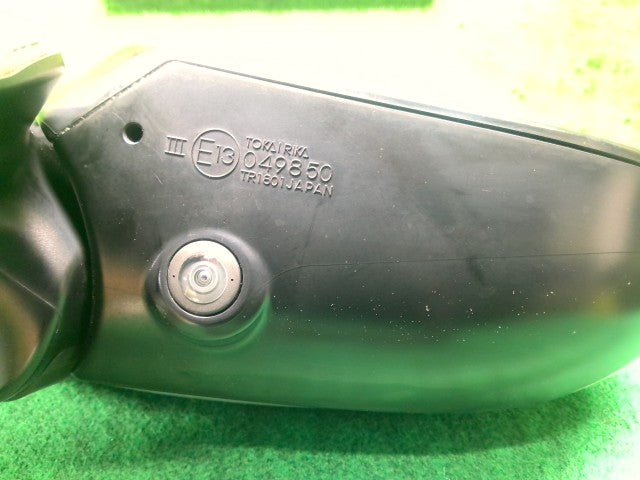 アクア 右サイドミラー 6AA-MXPK16 87910-52G21