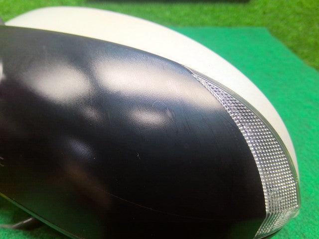 アクア 左サイドミラー 6AA-MXPK16 87940-52L11