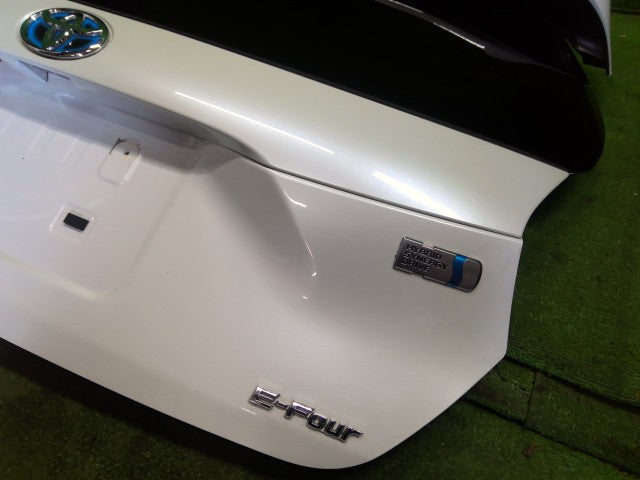 アクア バックドアＡＳＳＹ 6AA-MXPK16 67005-52G71