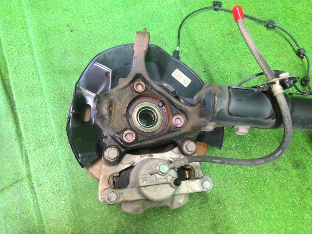 アクア 左ＦストラットＡＳＳＹ 6AA-MXPK16 48520-52G30