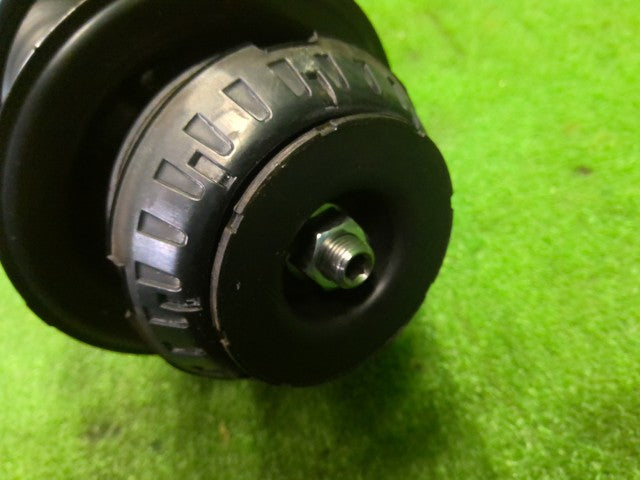 アクア 左ＦストラットＡＳＳＹ 6AA-MXPK16 48520-52G30
