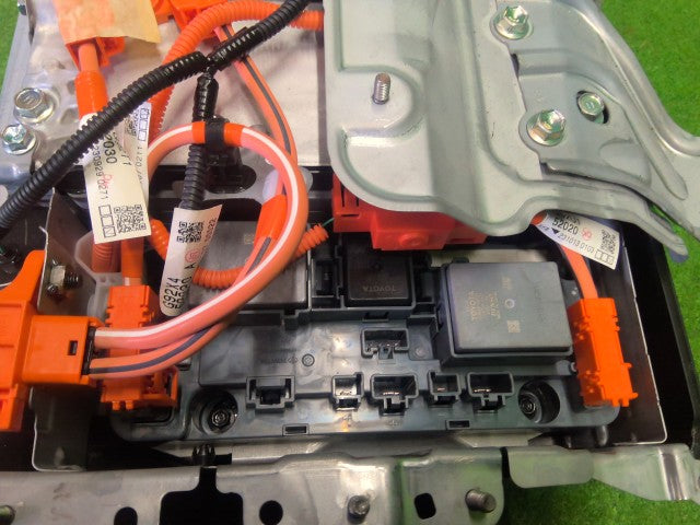 アクア ＨＶ・ＥＶ・ＦＣＶバッテリー 6AA-MXPK16 G9510-52102