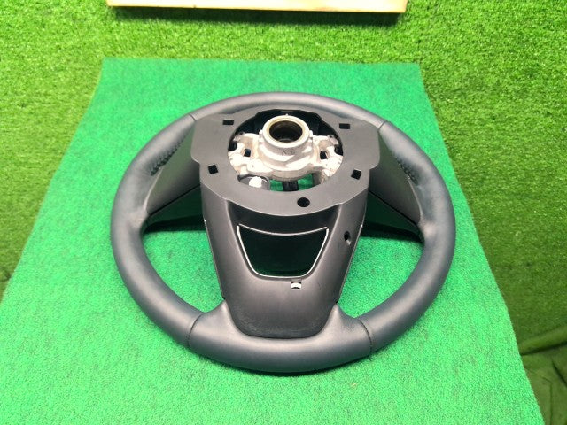アクア ステアリングホイール 6AA-MXPK16 45100-52671-C0