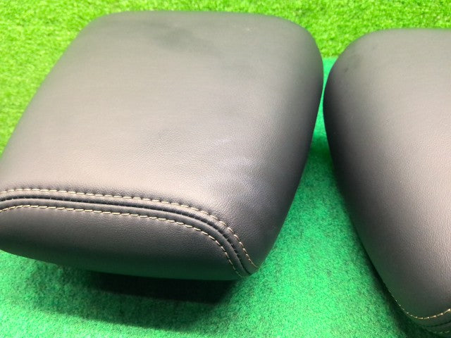 アクア ヘッドレスト 6AA-MXPK16 71940-52L81-C0